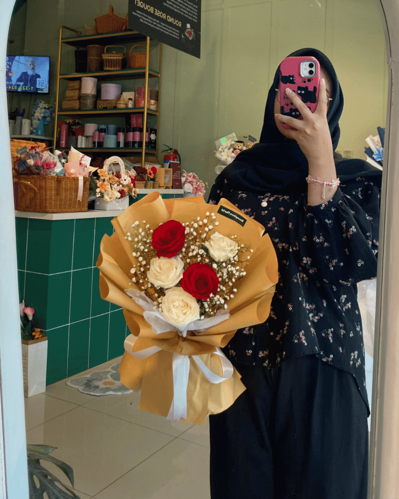 Everlasting petal (MEDIUM)
