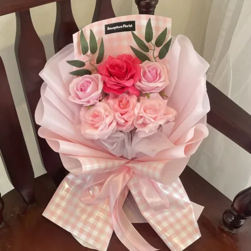 sweet ivory petals (medium)