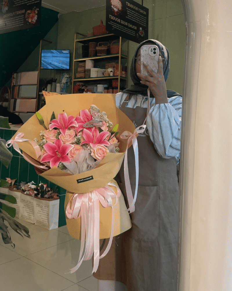 Lilies petal (MEDIUM)