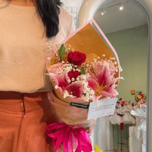 165 Simple Lily x roses (MEDIUM)