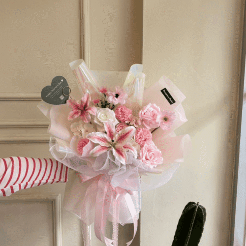 True love petal  ( MEDIUM TO LARGE)
