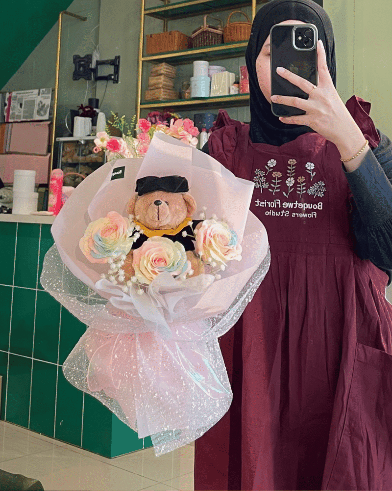 Pink Calm graduation (MEDIUM)