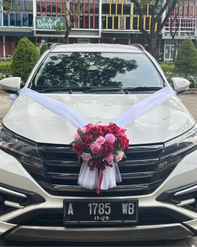 Dekorasi mobil