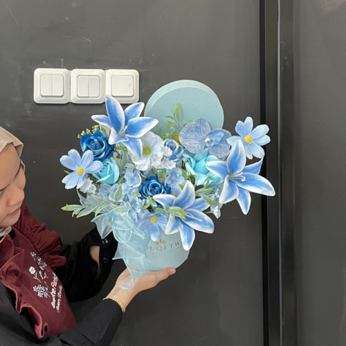 BLOOM BOX FLOWERS (MEDIUM)