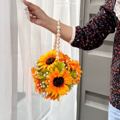 Sunflowers handbouqet