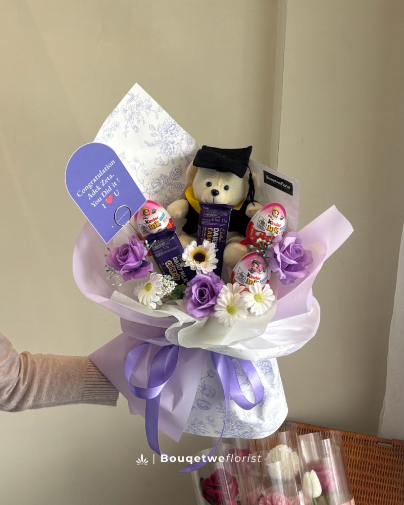 Graduation delight artificial bouqet coklat (medium)
