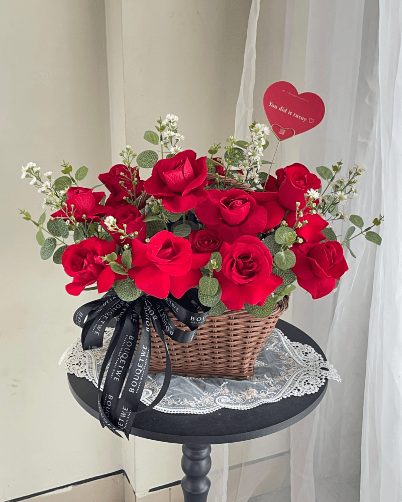 Red Velvet Basket (MEDIUM)
