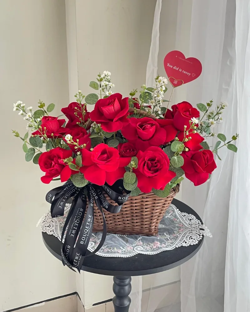 Red Velvet Basket (MEDIUM)