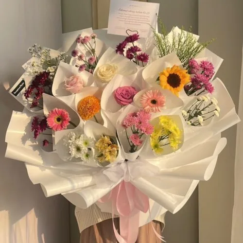 Omakase Flowers (19 Flowers)