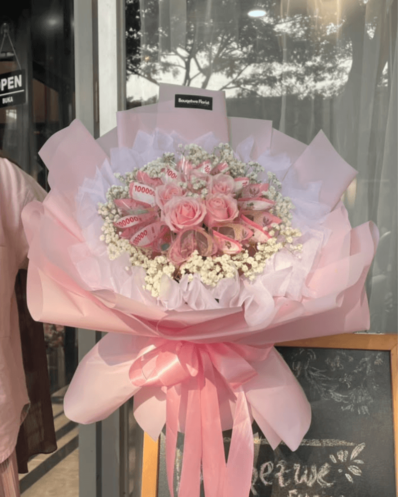 Blush Belle Money Bouquet (Medium 10 Lembar)